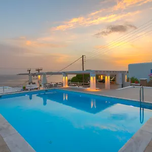 4* Ξενοδοχείο Lithos By Spyros & Flora